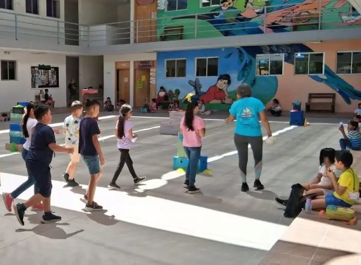 Este lunes 1 de septiembre regresaron a clase m&aacute;s de 150 mil estudiantes de escuelas p&uacute;blicas y privadas de ense&ntilde;anza b&aacute;sica en los cinco municipios de Baja California Sur
