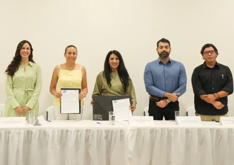 Impulsan liderazgo femenino en turismo con acuerdo entre el Ayuntamiento de La Paz y AFEET.