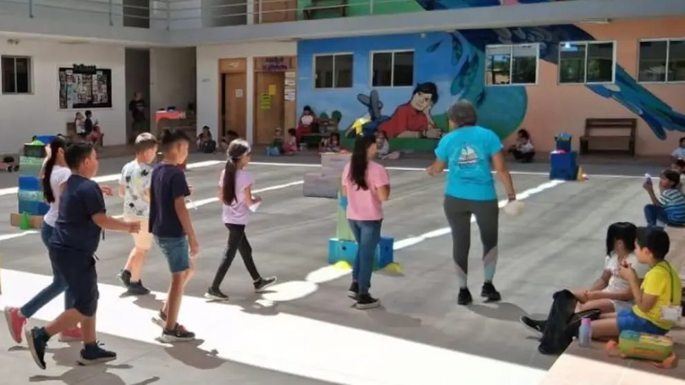 Este lunes 1 de septiembre regresaron a clase m&aacute;s de 150 mil estudiantes de escuelas p&uacute;blicas y privadas de ense&ntilde;anza b&aacute;sica en los cinco municipios de Baja California Sur
