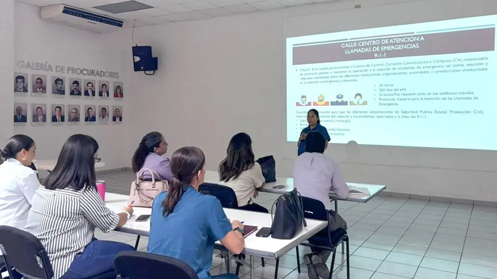 Imparten capacitaci&oacute;n a personal de la Secretar&iacute;a de Salud en el tema de Introducci&oacute;n al Sistema de Emergencias 9.1.1,