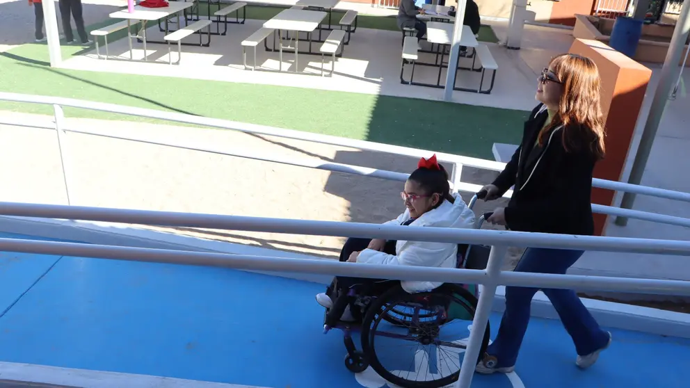 Existen nueve mil estudiantes de educaci&oacute;n especial en planteles educativos de la SEP