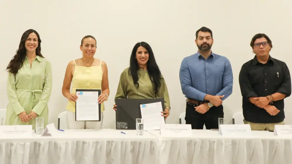 Impulsan liderazgo femenino en turismo con acuerdo entre el Ayuntamiento de La Paz y AFEET.